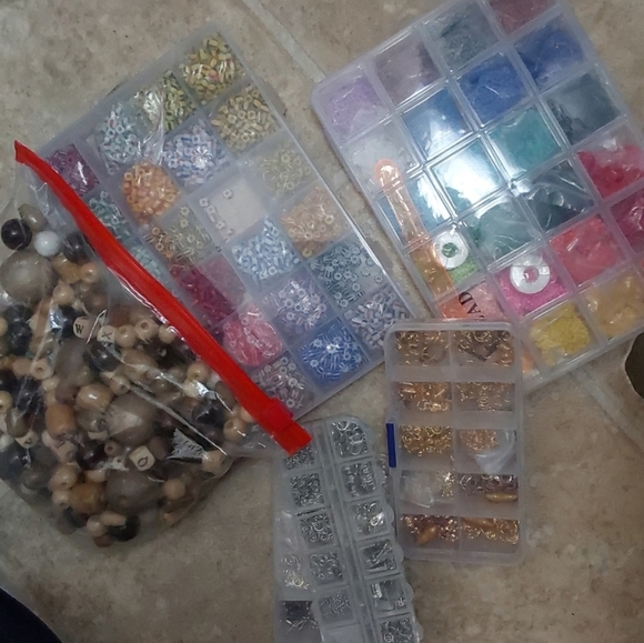 Copper and Jade Earring/Ear Decor - Picture 9 of 11